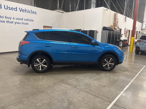 Used 2018 Toyota RAV4 XLE w/ Plus Extra Value Package image 7