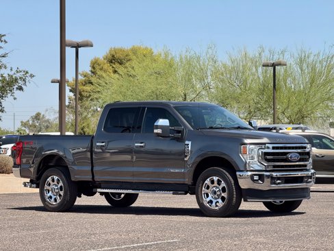 Used 2020 Ford F250 Lariat w/ Chrome Package image 3