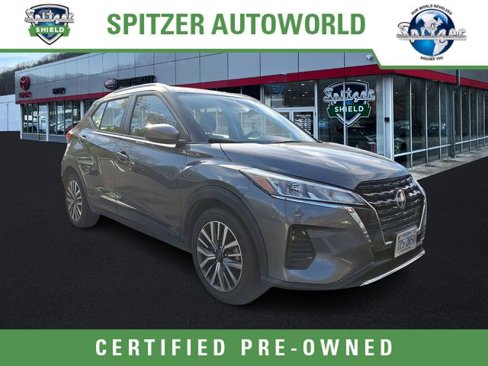 Used 2024 Nissan Kicks SV image 1
