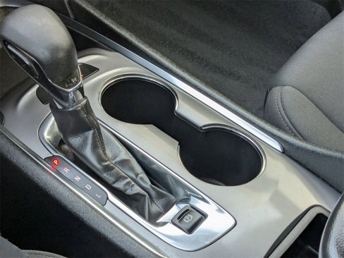 Used 2024 Chevrolet Malibu LT image 9