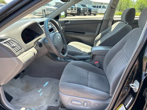 Used 2005 Toyota Camry LE image 10