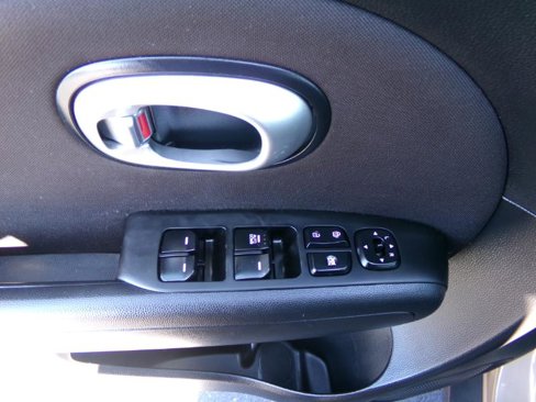 Used 2016 Kia Soul w/ Convenience Package image 10