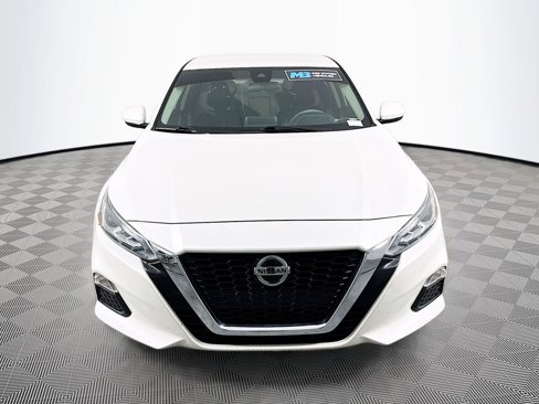Used 2022 Nissan Altima 2.5 SV image 2