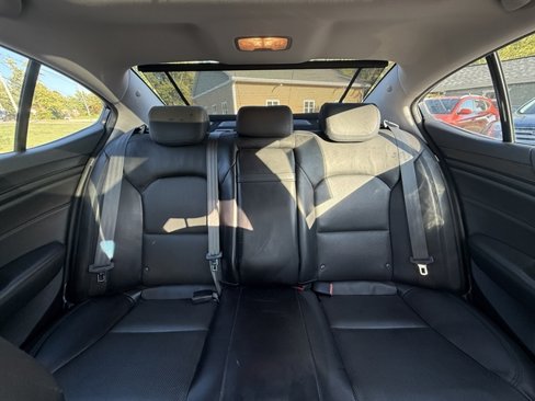 Used 2015 Kia Cadenza Premium w/ Technology Package image 34