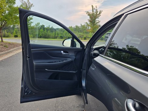 Used 2020 Hyundai Santa Fe SEL image 20