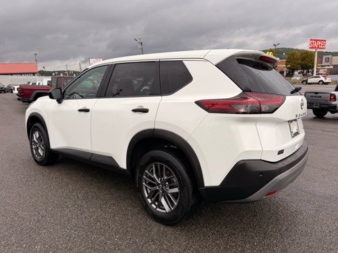 Used 2023 Nissan Rogue S image 4