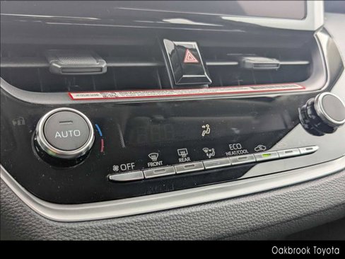 Certified 2025 Toyota Corolla LE image 17