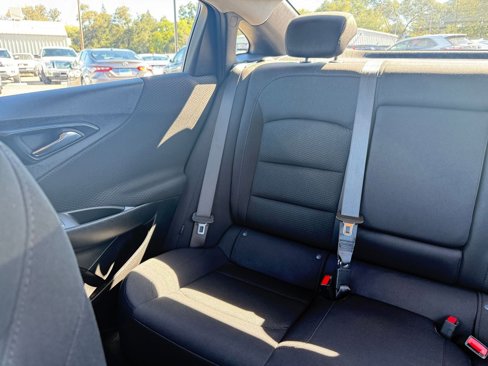 Used 2024 Chevrolet Malibu LT image 39