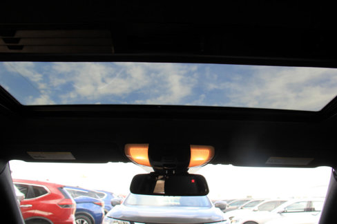 Used 2013 Mercedes-Benz C 250 Sedan image 19