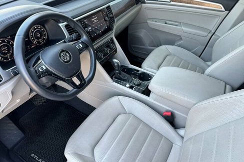 Used 2019 Volkswagen Atlas SEL Premium image 10