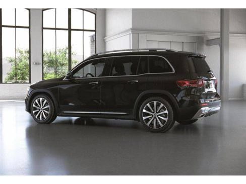 Certified 2022 Mercedes-Benz GLB 250 w/ Premium Package Lite image 31