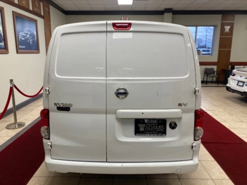Used 2020 Nissan NV200 SV image 4