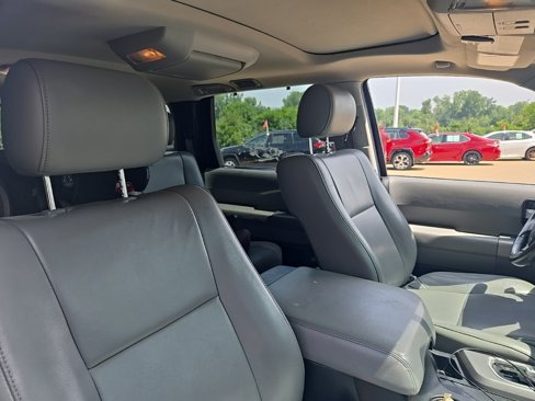 Used 2013 Toyota Sequoia Limited image 18