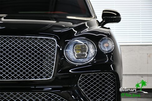 Used 2022 Bentley Bentayga image 14