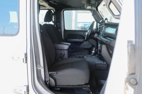 Used 2018 Jeep Wrangler Unlimited Sport S image 17