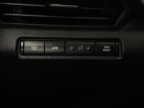 Used 2019 Nissan Altima 2.5 Platinum image 14