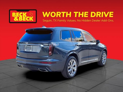 Used 2020 Cadillac XT6 Sport image 3