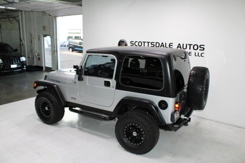 Used 2005 Jeep Wrangler Rubicon w/ Security Group image 33