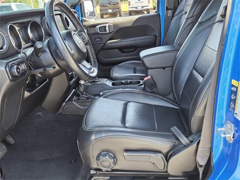 Used 2022 Jeep Wrangler Unlimited Sahara w/ Cold Weather Group image 6