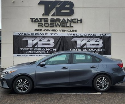 Used 2023 Kia Forte LXS image 4