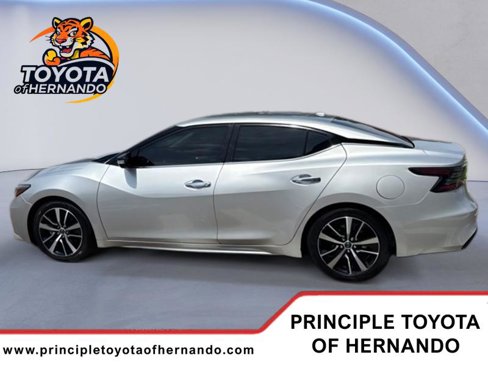 Used 2023 Nissan Maxima SV w/ Floor Mat Group image 8