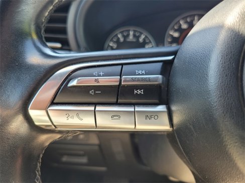 Used 2022 MAZDA MAZDA3 s image 28