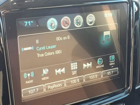 Used 2019 Chevrolet Traverse LT image 6
