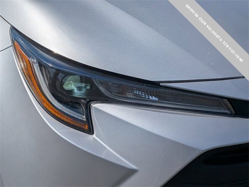 Used 2023 Toyota Corolla LE image 9