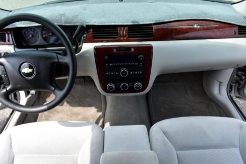 Used 2008 Chevrolet Impala LS image 28