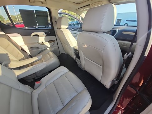 Used 2018 GMC Acadia Denali w/ Technology Package image 19
