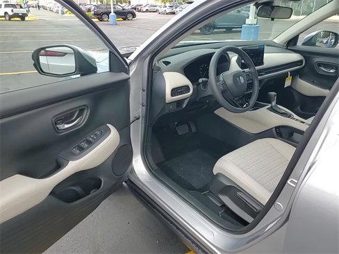 New 2026 Honda HR-V LX image 9