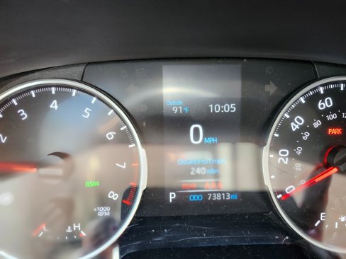 Used 2021 Toyota RAV4 XLE Premium image 9