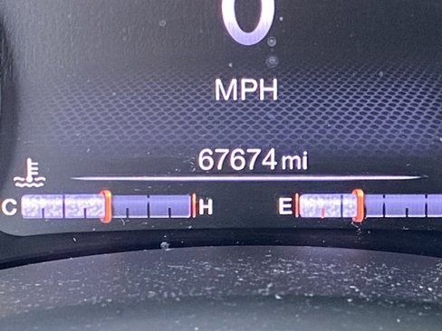 Used 2020 Jeep Renegade Limited w/ Safety and Security Group image 11