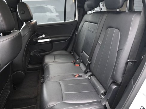 Used 2022 Mercedes-Benz GLB 250 image 12