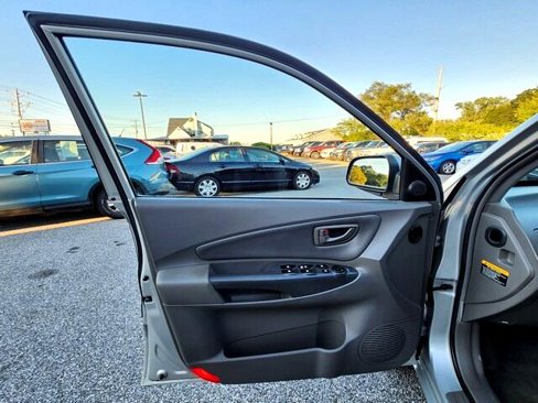 Used 2007 Hyundai Tucson SE image 9