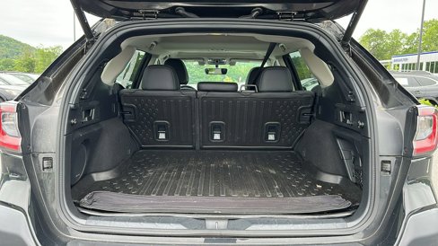 Used 2022 Subaru Outback Limited image 28