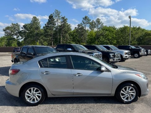 Used 2013 MAZDA MAZDA3 i Touring image 4