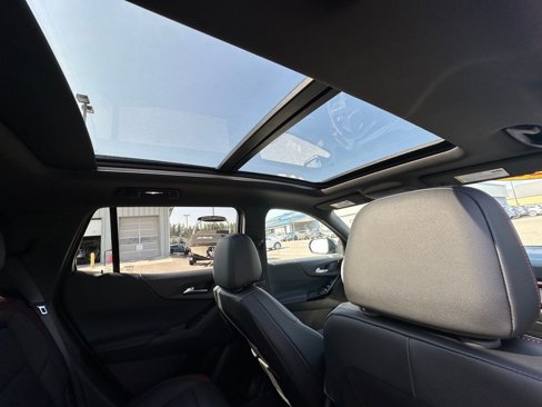 New 2025 Chevrolet Equinox RS w/ Convenience Package III image 21