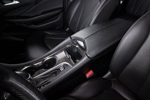 Used 2020 Buick Envision Essence image 18