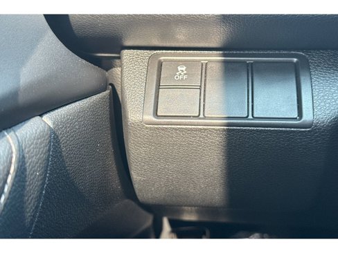 Used 2018 Honda Civic EX-L image 39