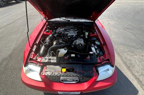Used 1999 Ford Mustang Convertible image 5