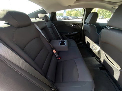 Used 2024 Chevrolet Malibu LT image 28