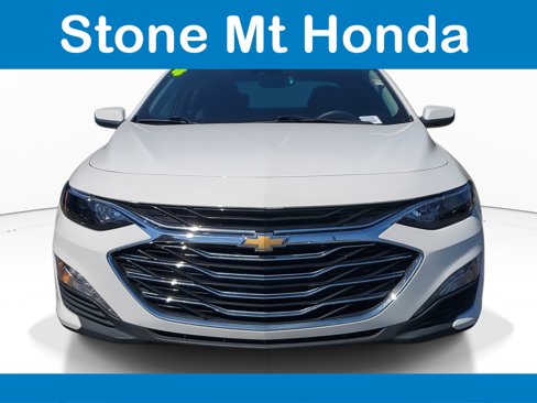 Used 2024 Chevrolet Malibu LT image 2