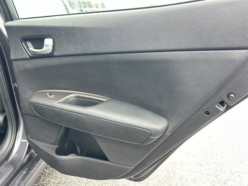 Used 2019 Kia Optima LX image 21