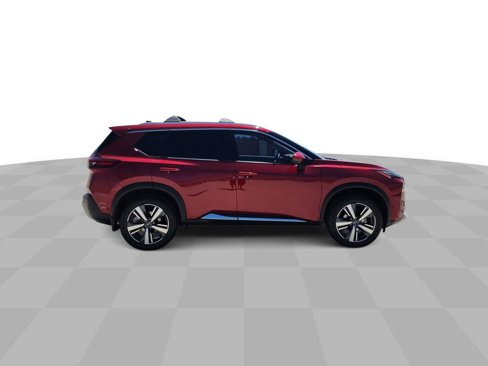 Used 2022 Nissan Rogue Platinum w/ Head-Up Display Package image 9