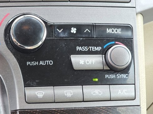Used 2009 Toyota Venza image 9