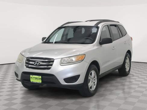 Used 2012 Hyundai Santa Fe GLS image 4
