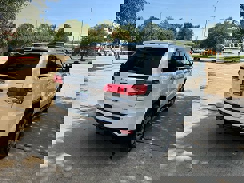 Used 2014 Jeep Grand Cherokee Limited image 6