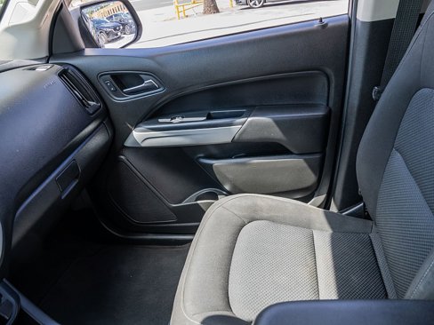 Used 2015 Chevrolet Colorado LT image 31