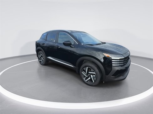 New 2026 Nissan Kicks SV image 2